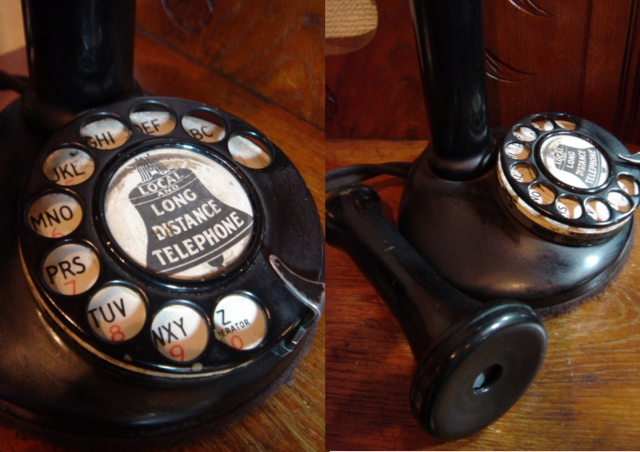 アメリカ アンティーク オシャレな古い置き電話・テレフォン 【AW0297