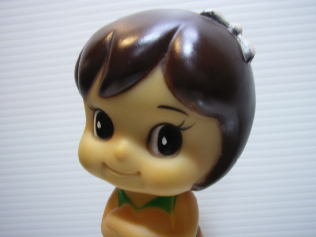 珍品☆昭和レトロ 謎の?リボンの女の子 ソフビ人形 14 珍品☆昭和レトロ 謎の?リボンの女の子 ソフビ人形 14